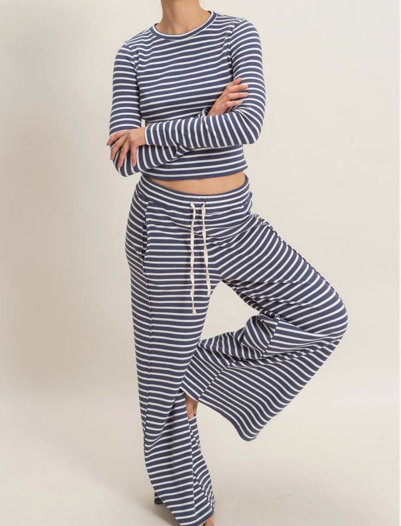 TOP - Cloud 9 Striped Set