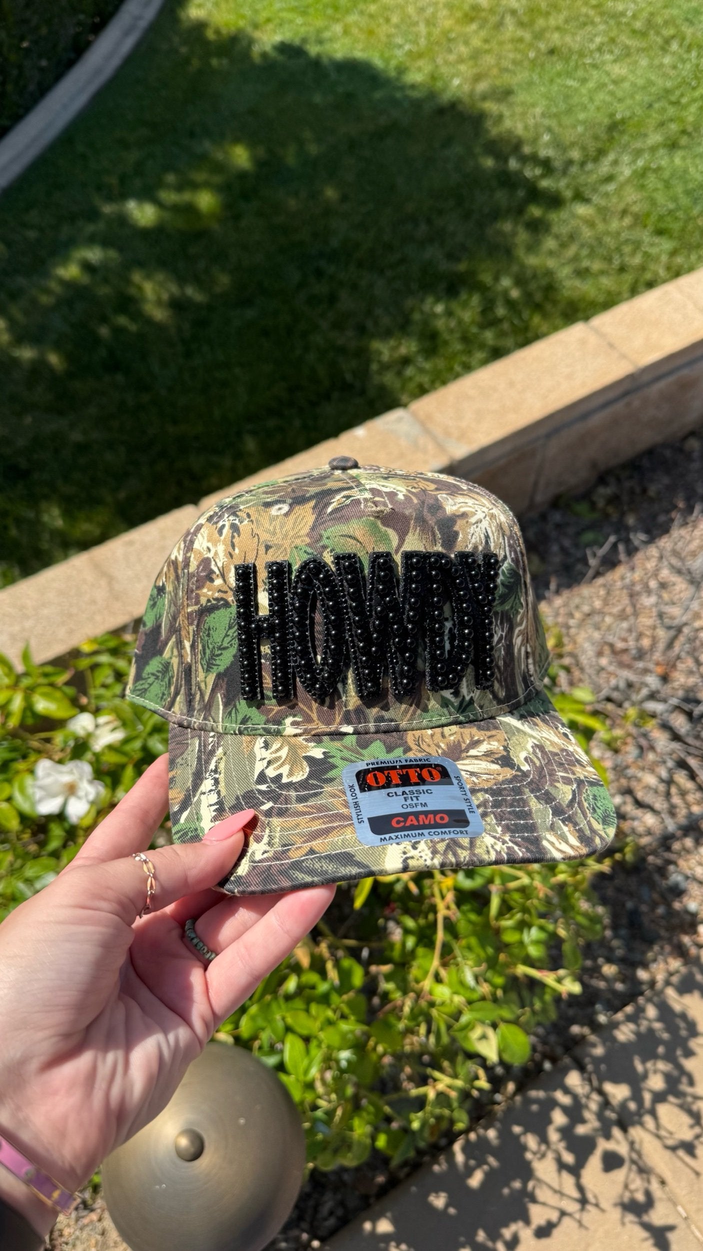 Black and Camo Howdy Hat
