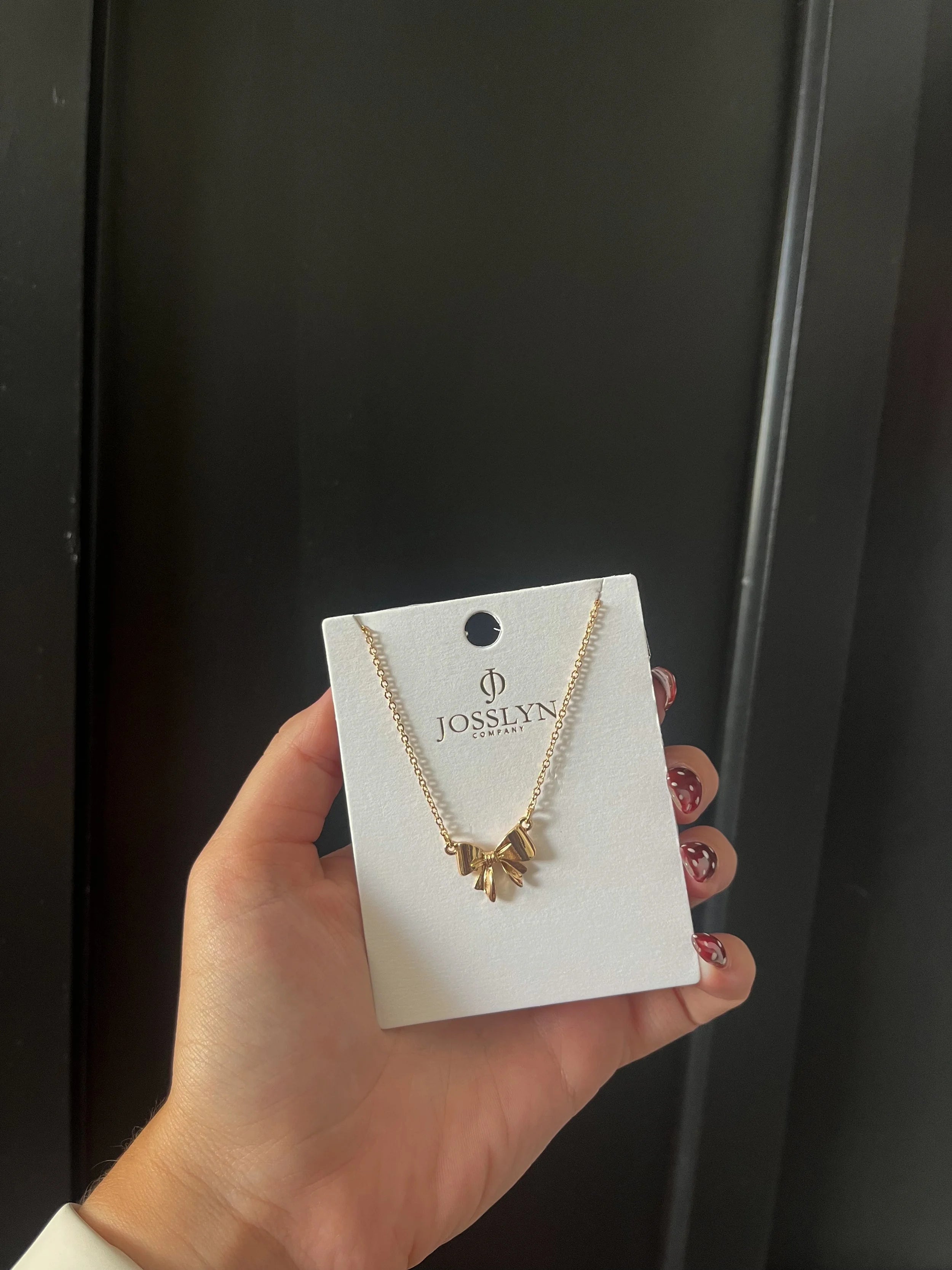 Gold Bow Necklace
